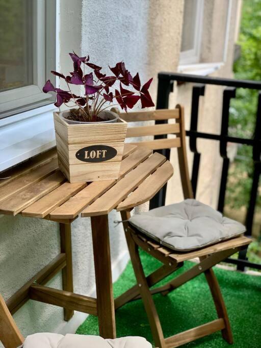 Heart Of The City - Modern Studio With Balcony Apartment Букурещ Екстериор снимка